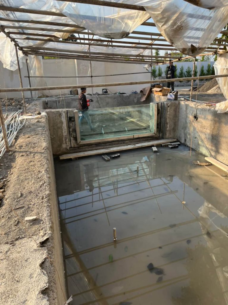 پروژه ساخت استخر شیشه ای  واقع در نوشهر